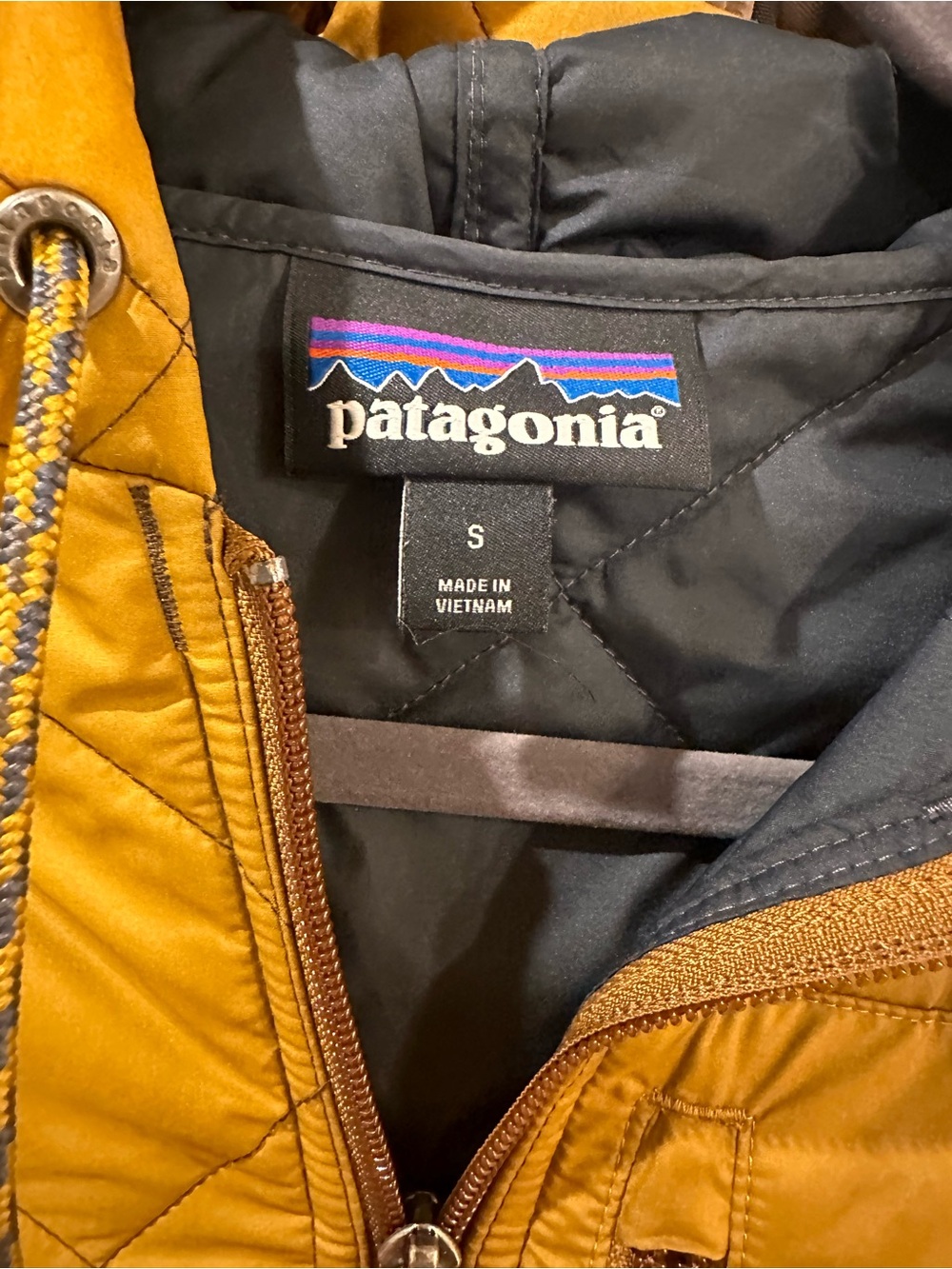 PATAGONIA DIAMOND QUILT MENS JACKET - Picture 10 of 16